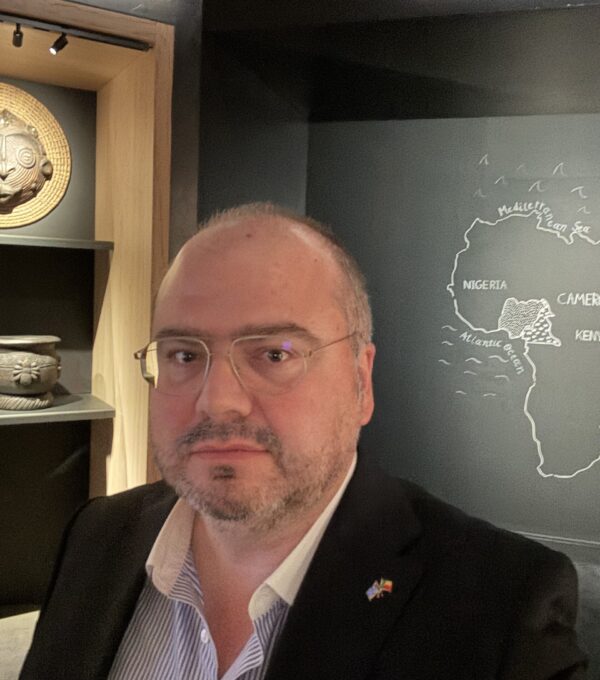 Participating in the conference “Greek Enterpreneurship in Africa” organized by the Hellenic African Chamber of Commerce and Development at the Benaki Museum, which is hosting the exhibition “Africa Amongst us”.